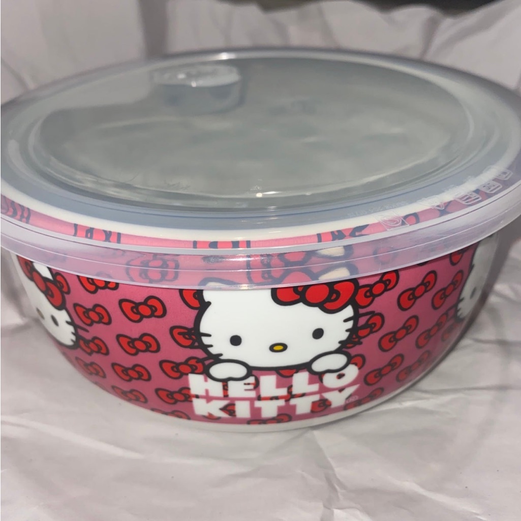 Hello Kitty Food Container